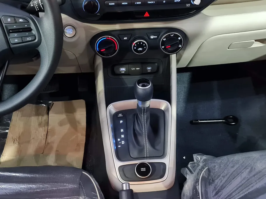 2024 Hyundai Venue Smart Plus (Comfort ) 