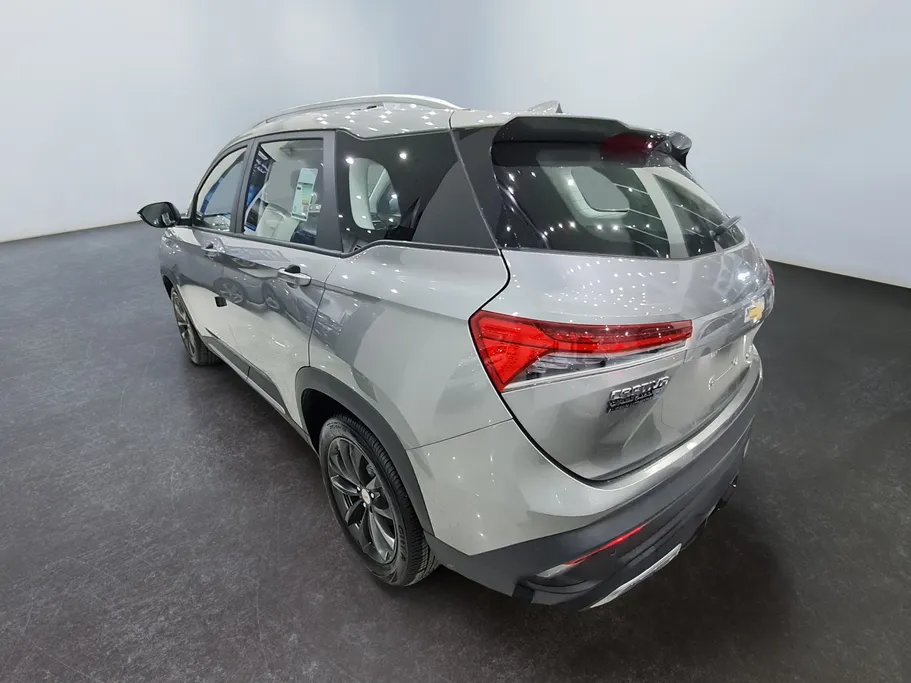 شفروليه كابتيفا LS 2024 