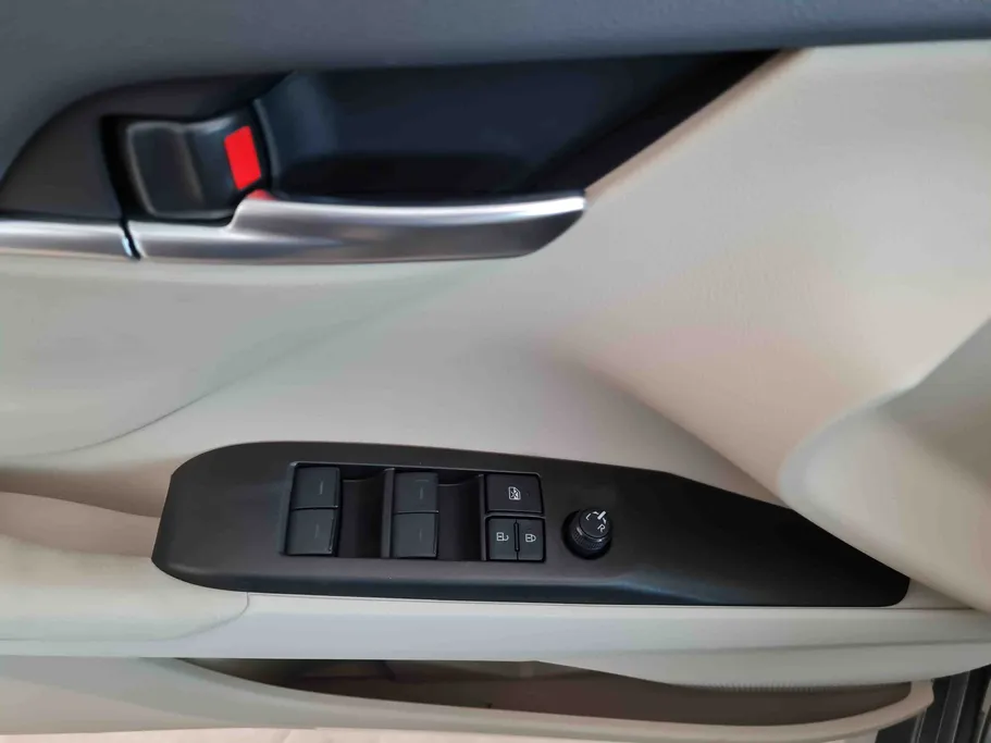 2024 Toyota Camry  LE 