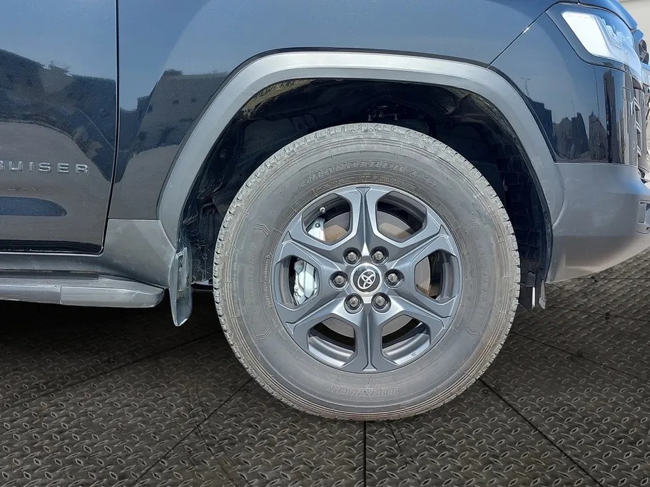 2023 Toyota Land Cruiser GR Sport 