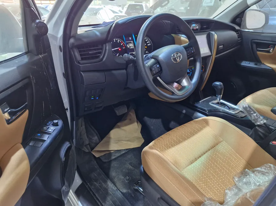 2024 Toyota Fortuner GX2 