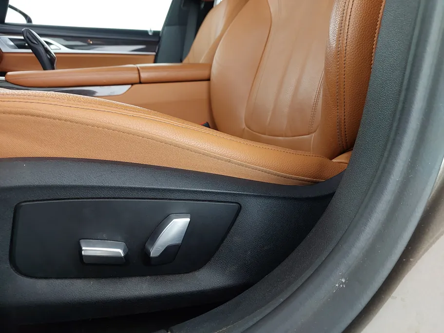 2019 BMW 7 Series 730Li 