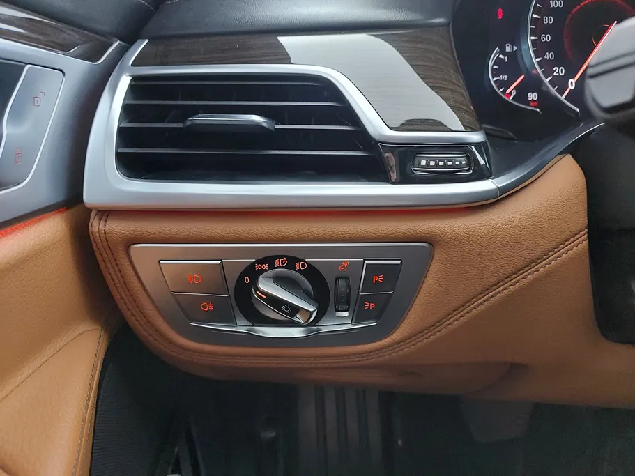 2019 BMW 7 Series 730Li 