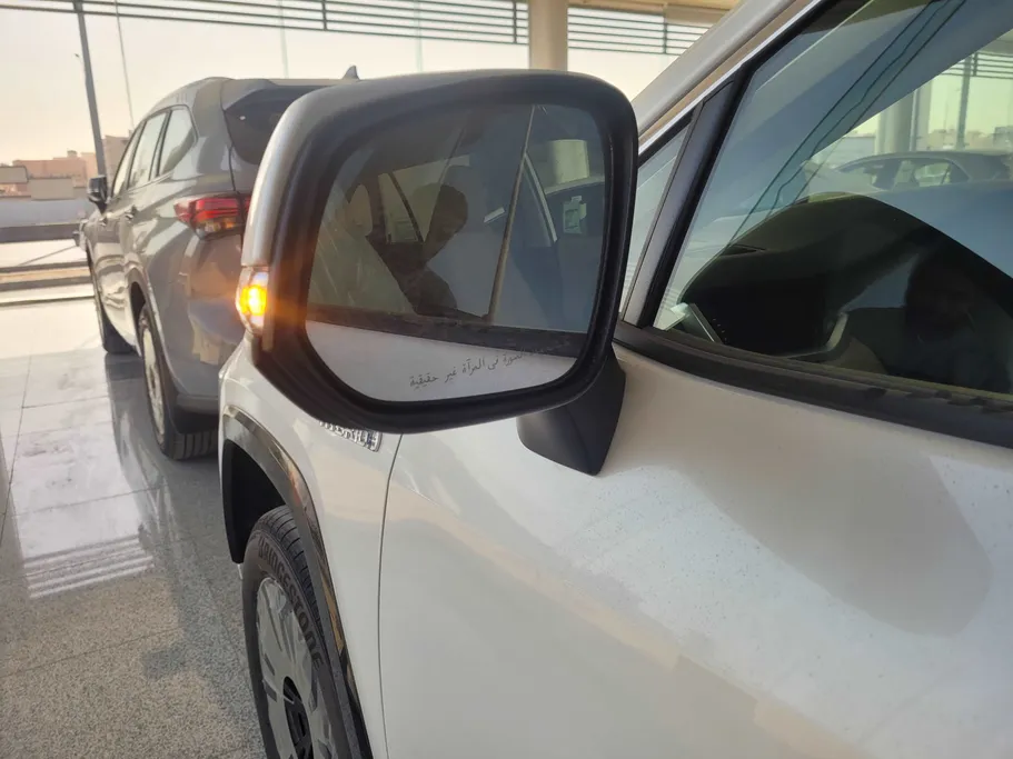 تويوتا راف فور XLE HEV 2024 
