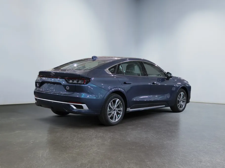 2024 Ford Taurus Ambiente 