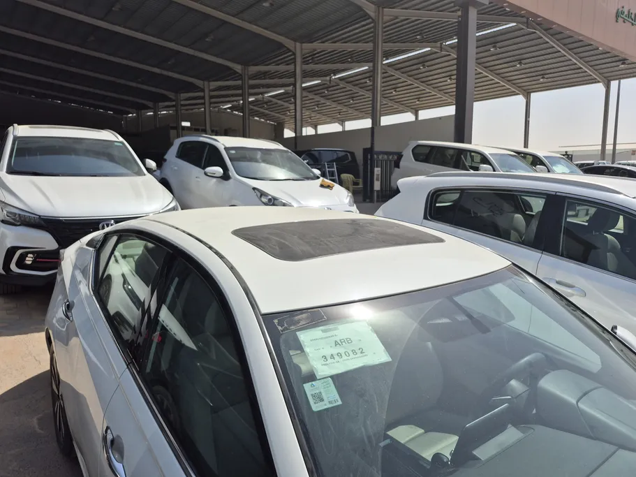 نيسان التيما SV 2022 