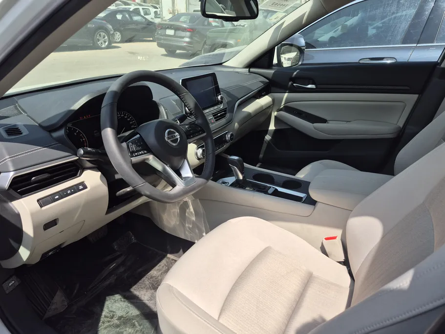 نيسان التيما SV 2022 