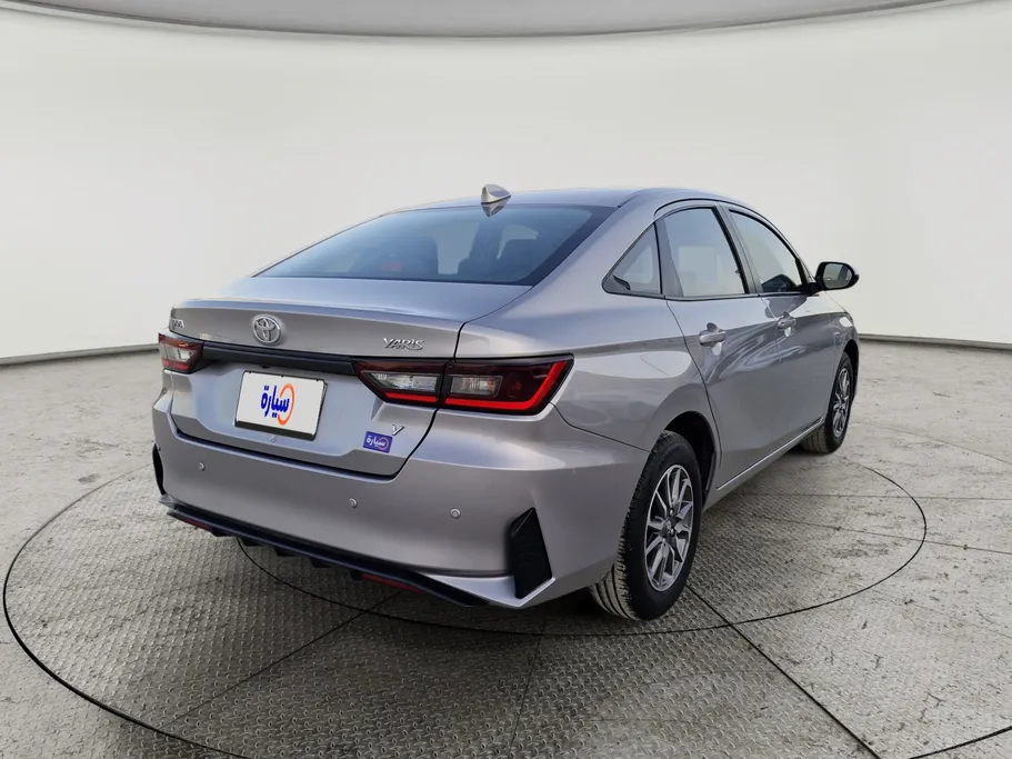 2023 Toyota Yaris  Y 