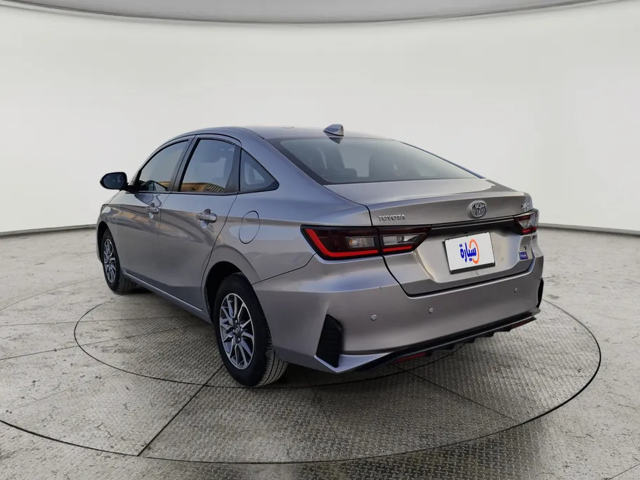 2023 Toyota Yaris  Y 