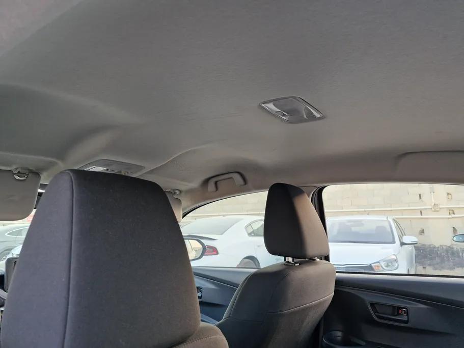 2023 Toyota Yaris  Y 