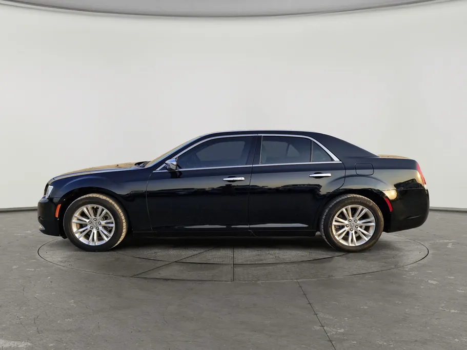 2021 Chrysler 300 LIMITED 