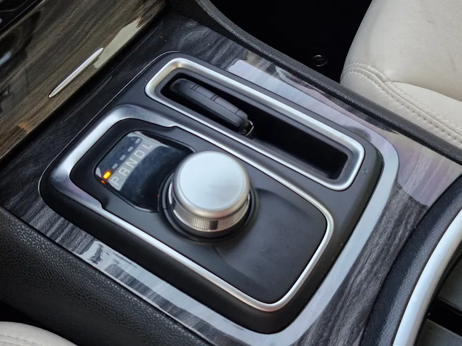 2021 Chrysler 300 LIMITED 