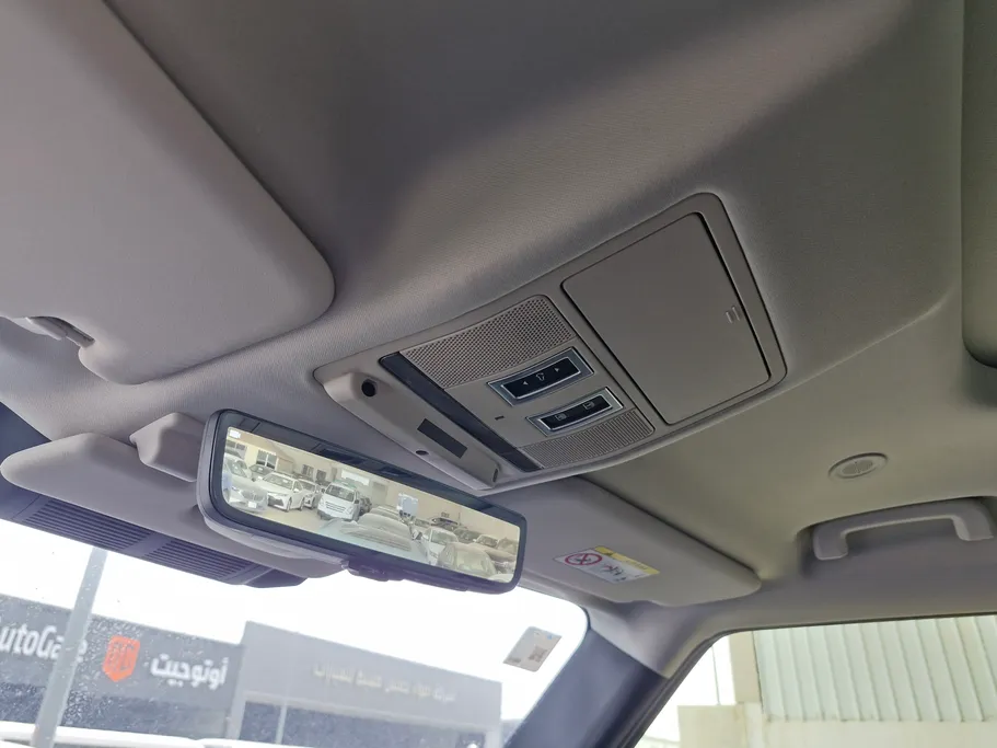 2021 Land Rover Defender P400 