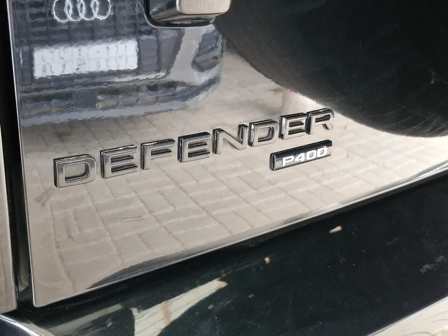 2021 Land Rover Defender P400 