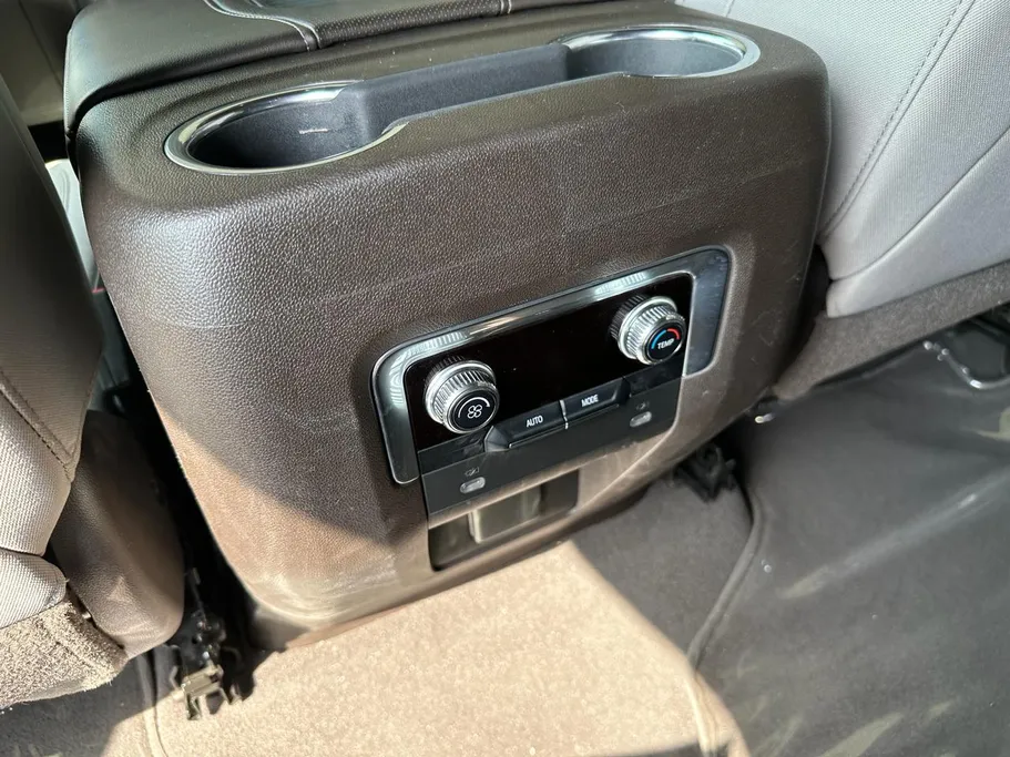 جي إم سي  يوكن SLE 2021 