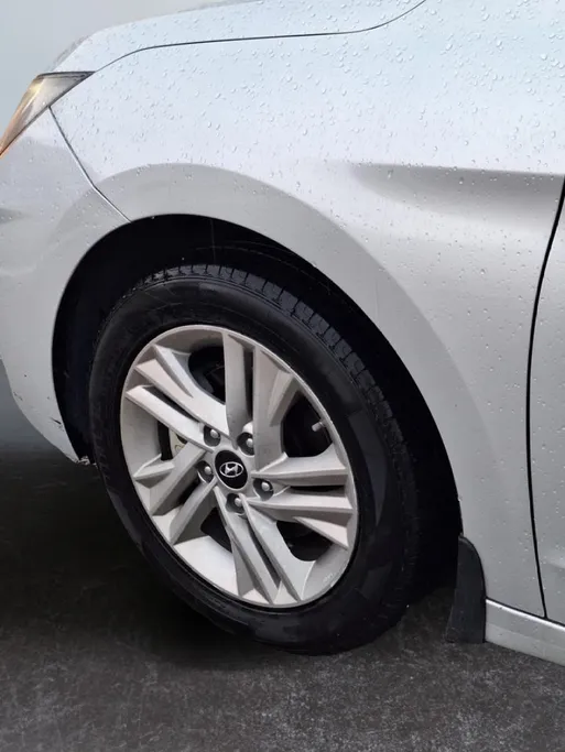 2019 Hyundai Elantra GL 