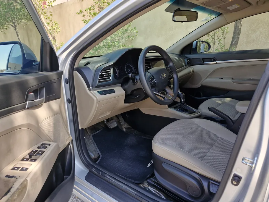 2019 Hyundai Elantra GL 