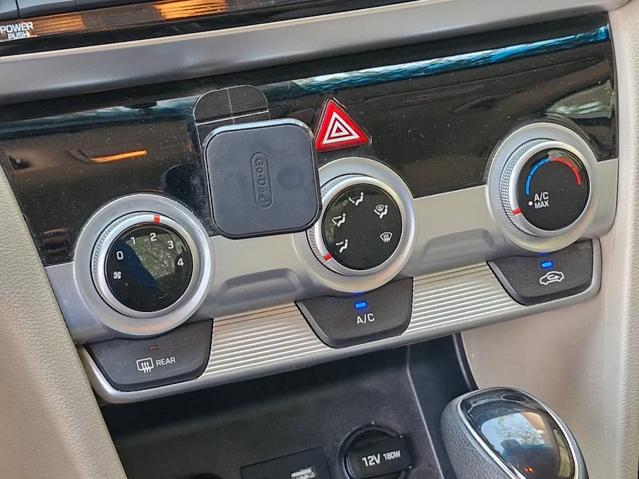 2019 Hyundai Elantra GL 