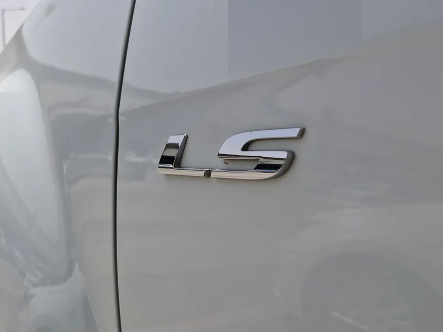 ايسوزو دي ماكس LS 2020 