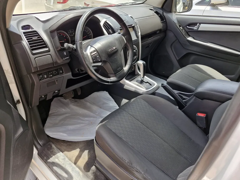 ايسوزو دي ماكس LS 2020 