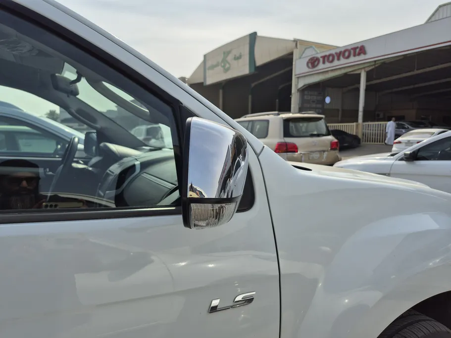 ايسوزو دي ماكس LS 2020 