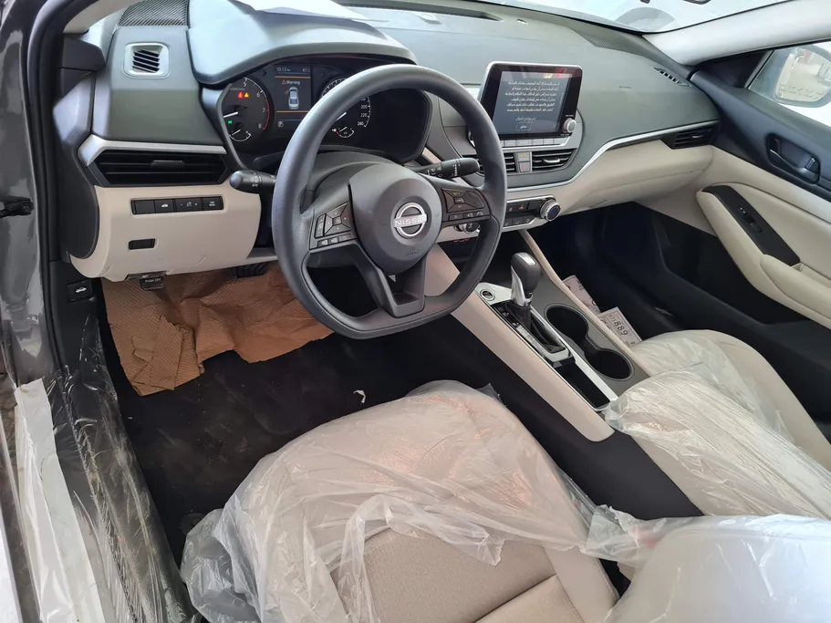 2024 Nissan Altima S 