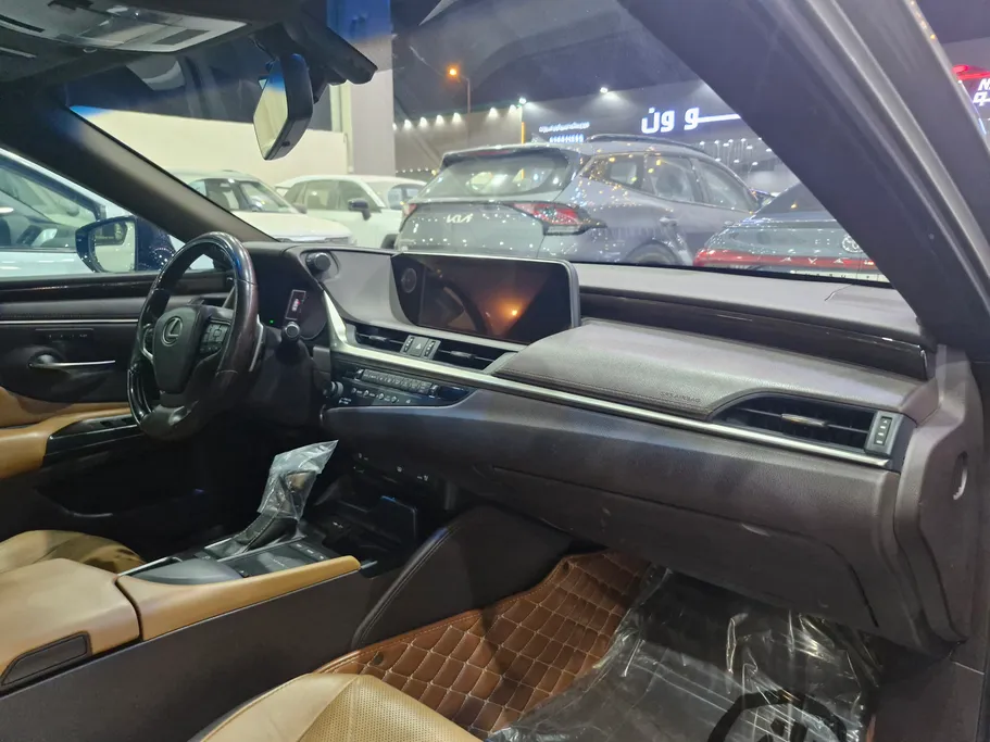 لكزس ES 350 2019 
