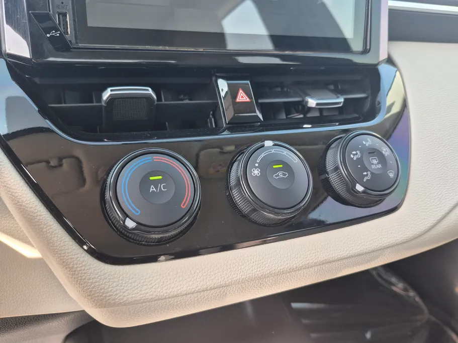 تويوتا كورولا XLI 2022 