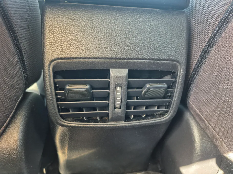 تويوتا كورولا XLI 2022 