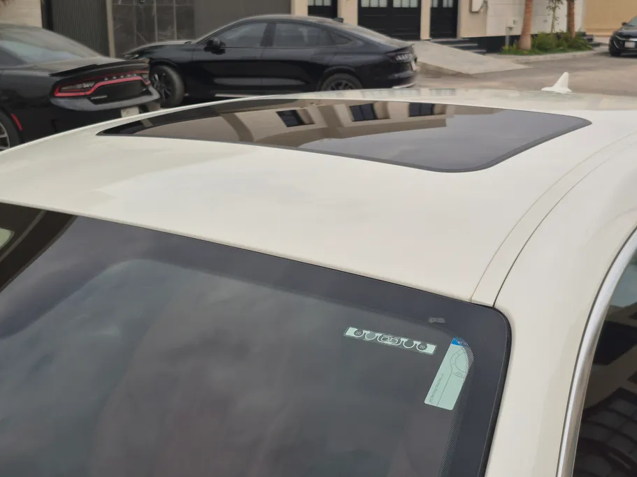 2022 Maserati Ghibli  