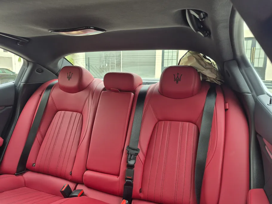 2022 Maserati Ghibli  