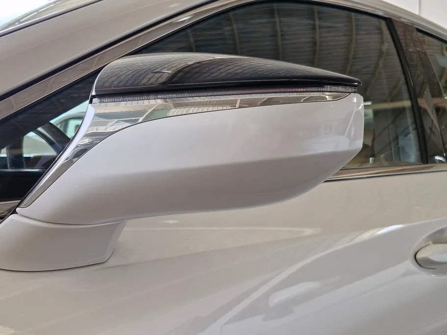 لكزس ES 300 H 2020 