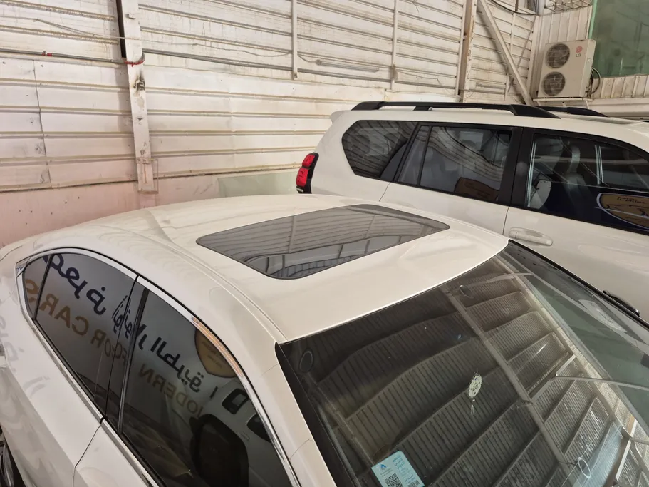 لكزس ES 300 H 2020 