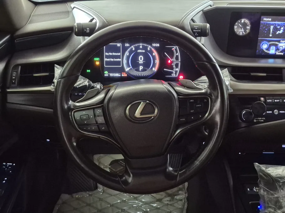 لكزس ES 300 H 2020 