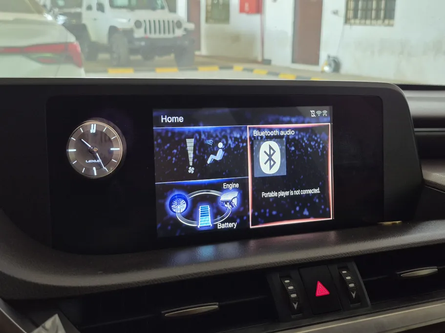 لكزس ES 300 H 2020 