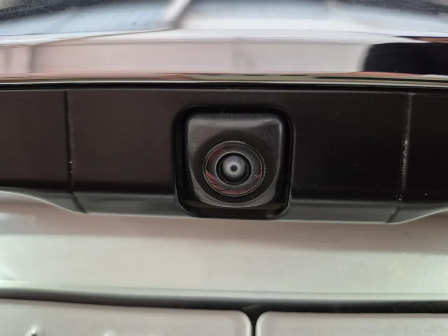 لكزس ES 300 H 2020 