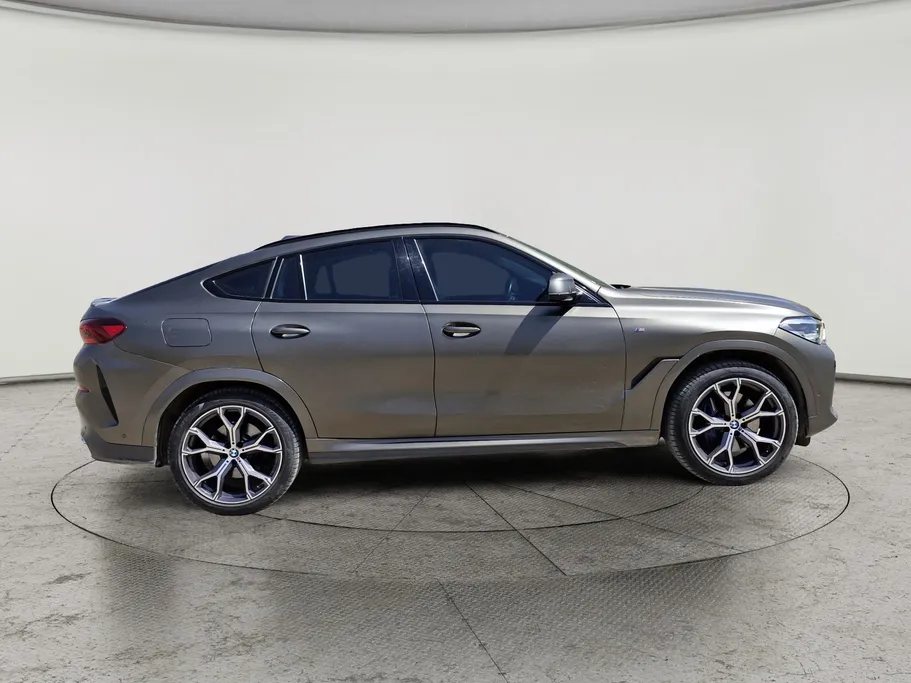 2023 BMW X Series 6 xDrive 40i 