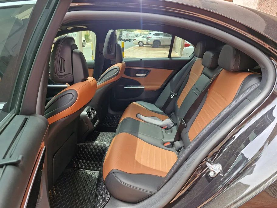 2024 Mercedes C 200 