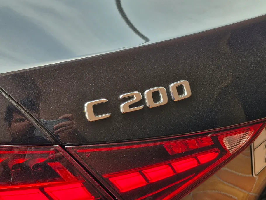 2024 Mercedes C 200 
