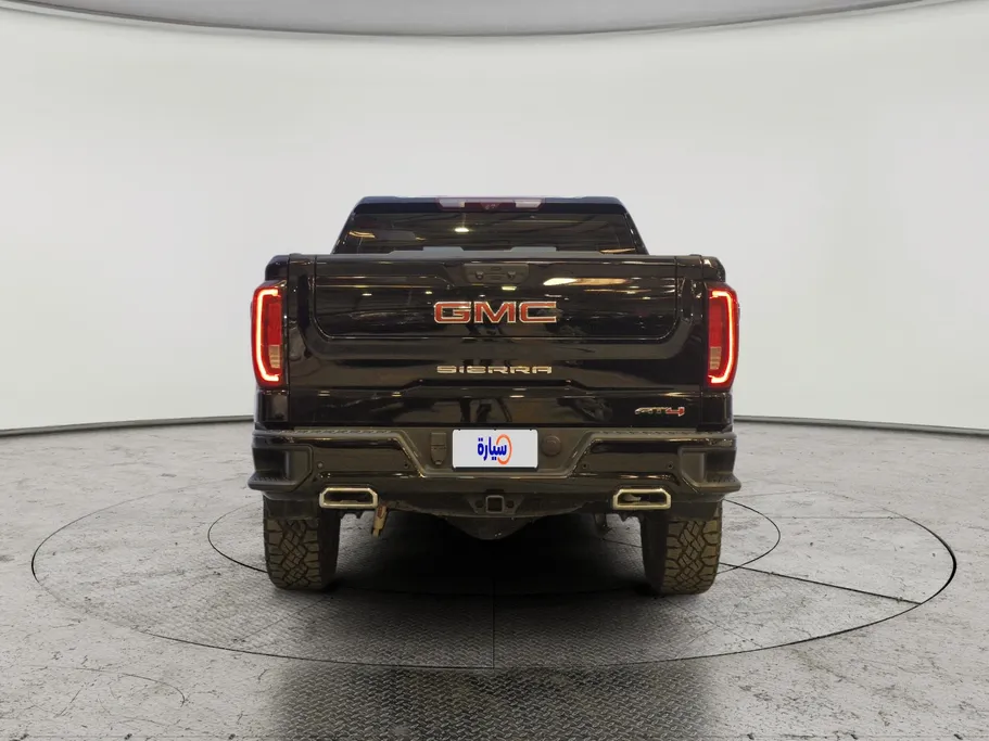 2022 GMC Sierra AT4 