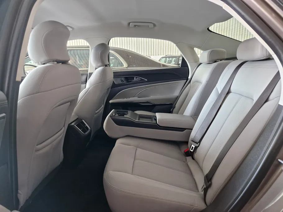 2021 Ford Taurus Ambiente 