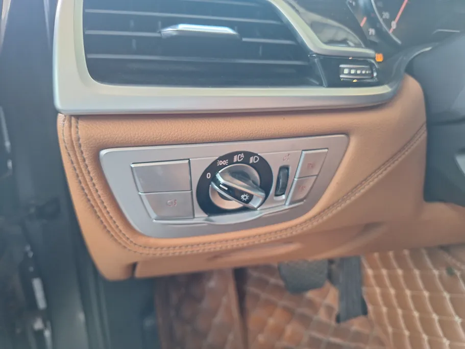 2019 BMW 7 Series 730Li 
