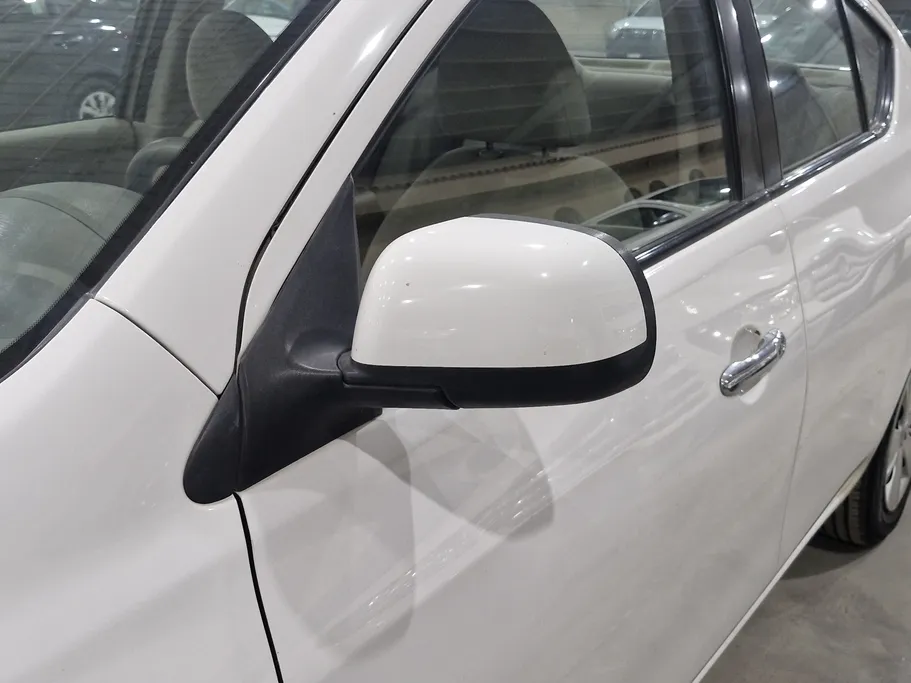 2020 Nissan Sunny SV 