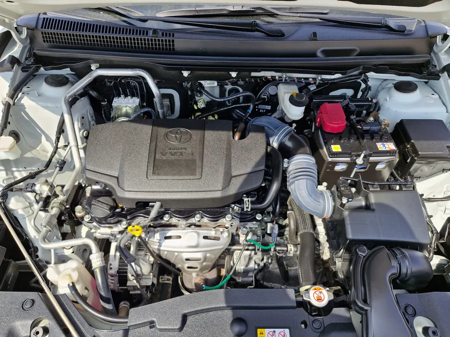 2024 Toyota Yaris  Y Plus 