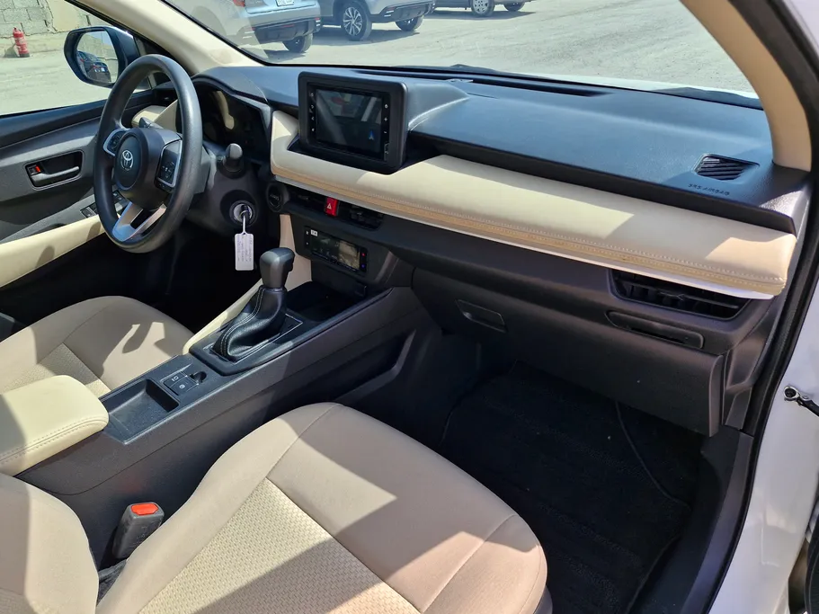 2024 Toyota Yaris  Y Plus 
