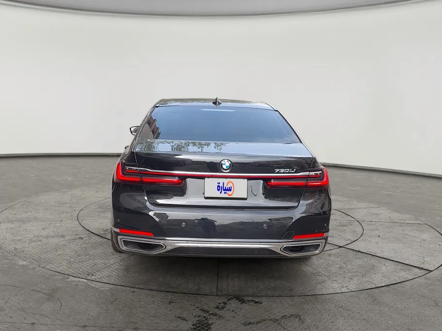 2022 BMW 7 Series 730Li 