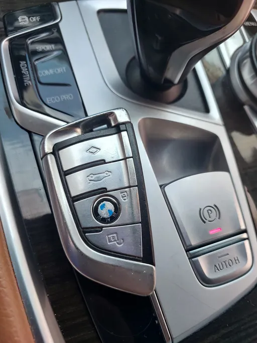 2022 BMW 7 Series 730Li 