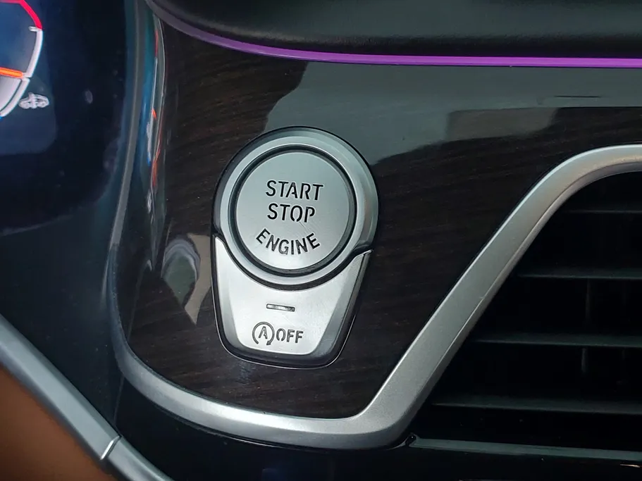 2022 BMW 7 Series 730Li 