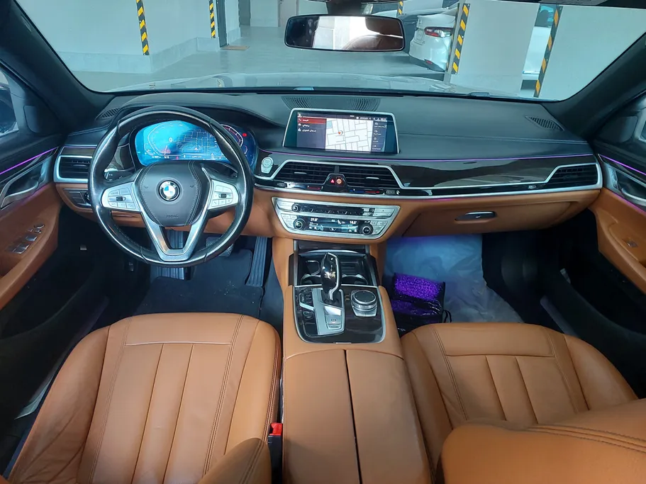 2022 BMW 7 Series 730Li 