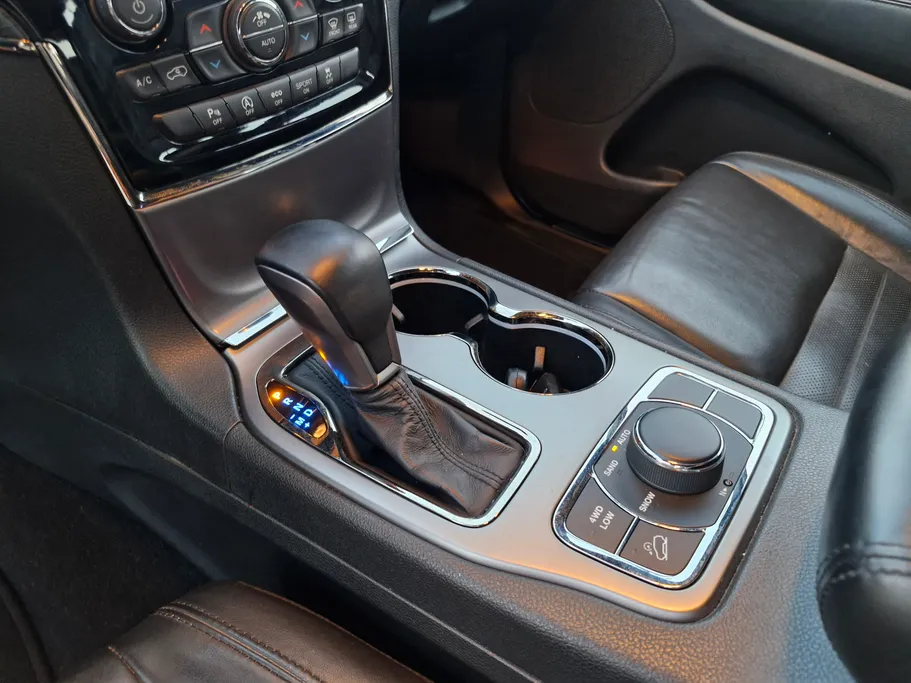 جيب جراند شيروكي ليمتد اس 2019 